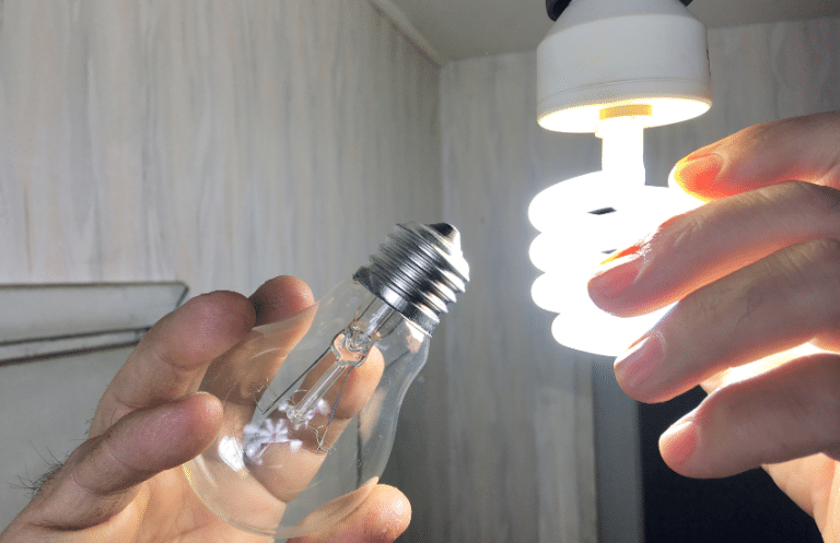 Sencillos Consejos Para Ahorrar En La Factura De La Luz