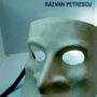 Ligeros cambios de actitud. Razvan Petrescu.