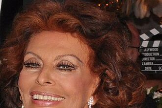 Sophia Loren at an event in London in 2009