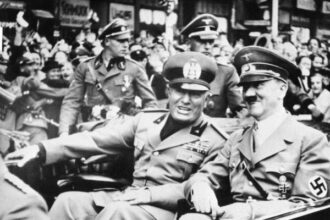 Benito Mussolini y Adolf Hitler