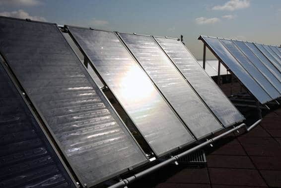 Los captadores solares también pueden generar energía para los circuitos de calefacción y aire acondicionado. / UC3M